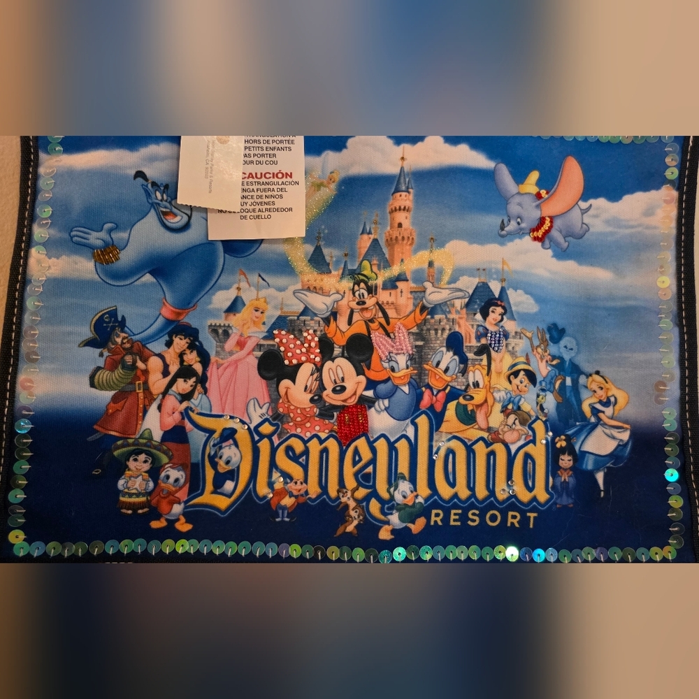 Disneyland Resort NWT Adorable Vibrant Tote Bag W/Mickey, Minnie, Goofy, Aladdin - Picture 3 of 16